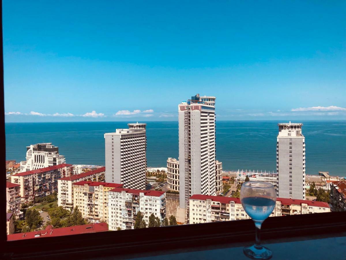 Pirosmani 16A, 27 Floor Lägenhet Batumi Exteriör bild